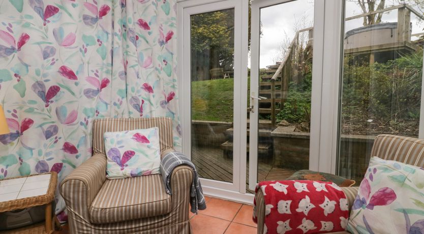 Photo of Lake Lodge Studio