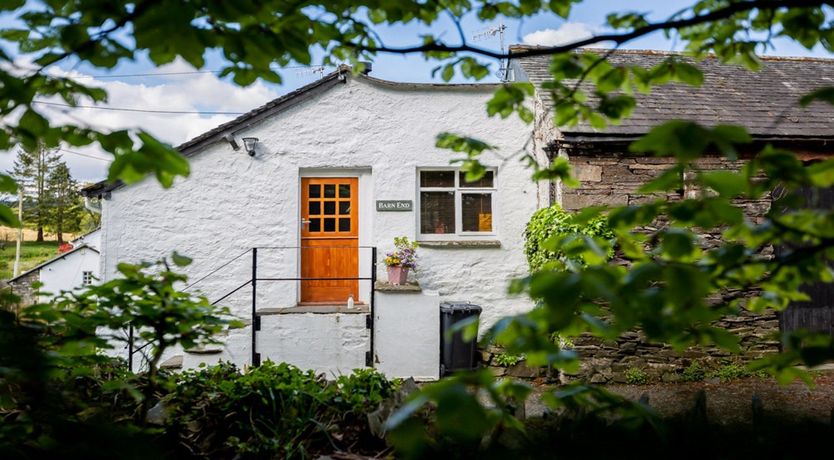 Photo of Barn End