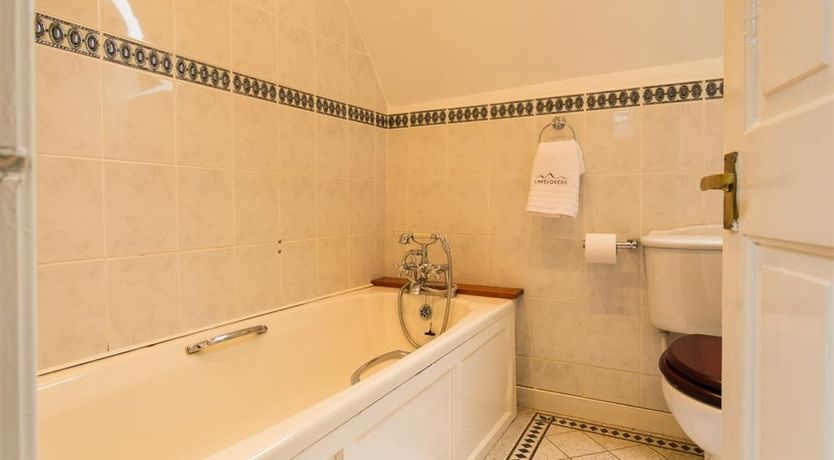 Photo of Priory Lodge