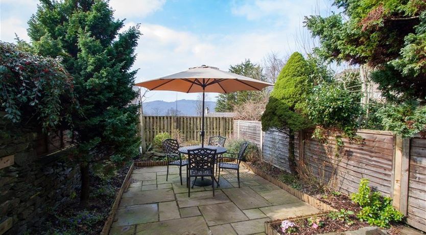 Photo of Swallow's Nest