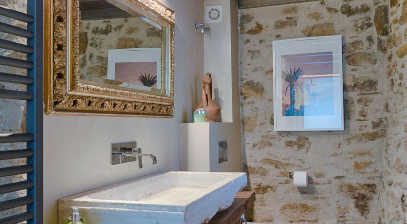 Photo of The Precious Gem