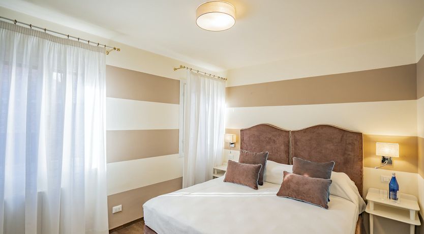 Photo of Sunburst & Pine