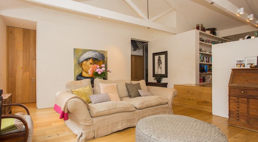 Photo of The Royal Dancer