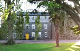 Photo of killiane-castle-courtyard-appartments