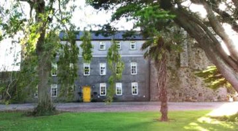 Photo of Killiane Castle Courtyard Appartments