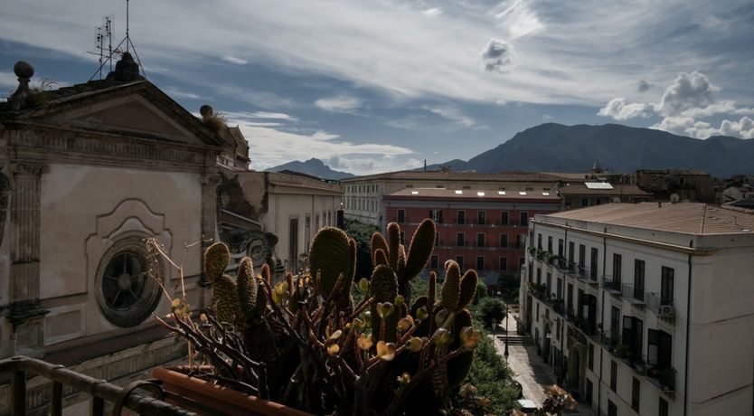 Photo of The Bookkeeper's Retreat