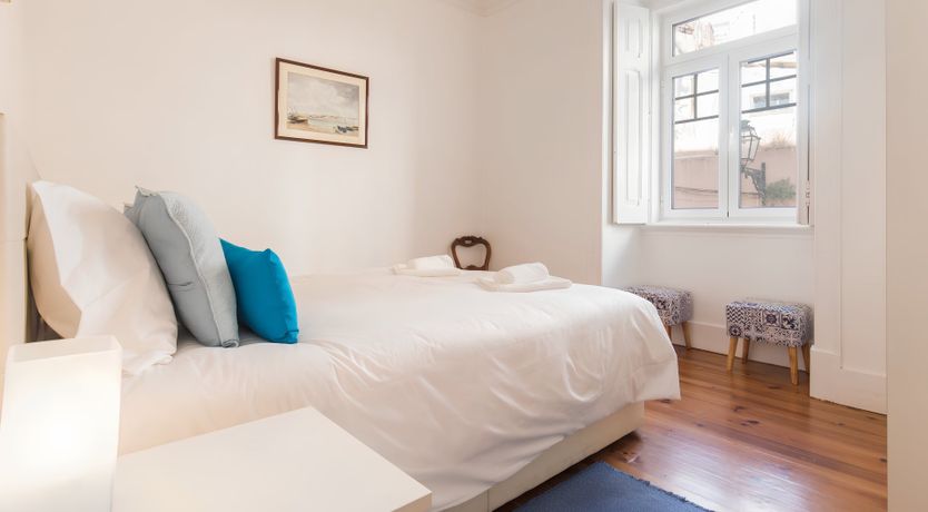 Photo of Velvet Glaze