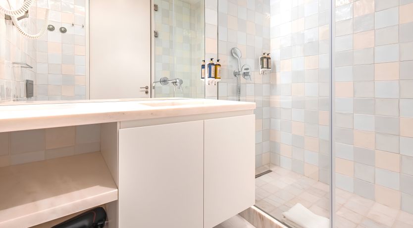 Photo of Tea & Turquoise