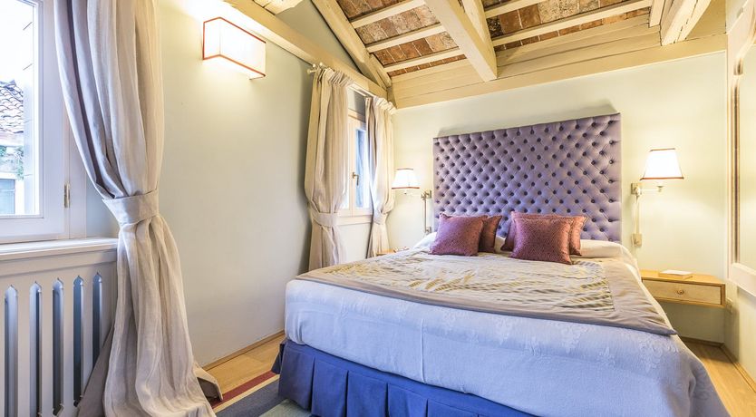 Photo of Ode to Venus