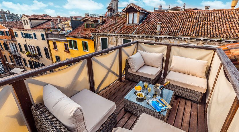 Photo of Ode to Venus