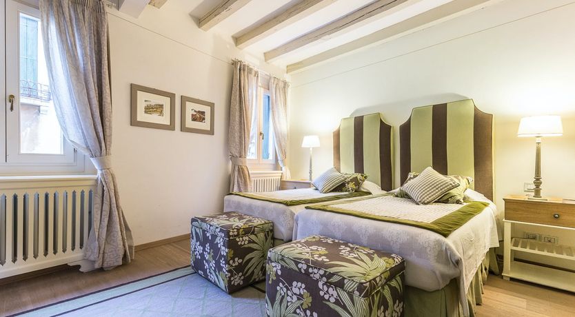 Photo of Ode to Venus