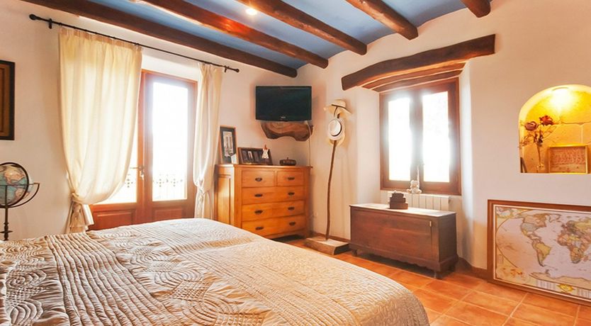 Photo of Eyes Towards Paradise