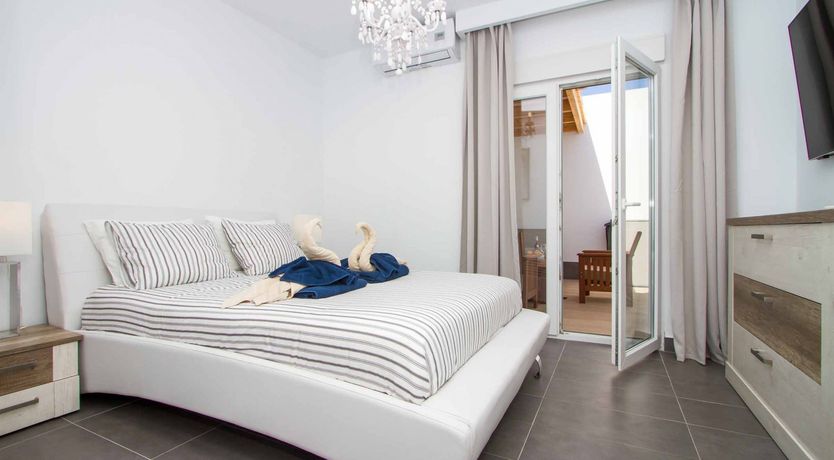 Photo of Swimming in the Sun