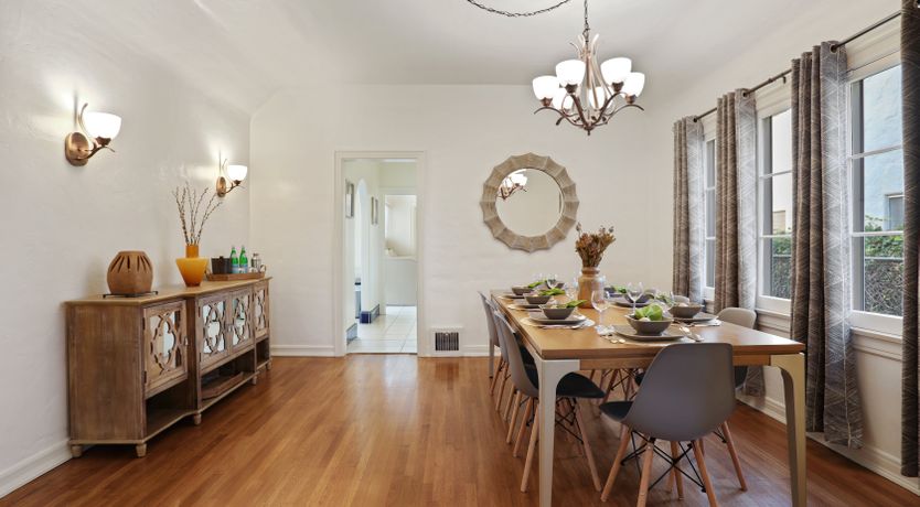 Photo of Vintage Grandeur