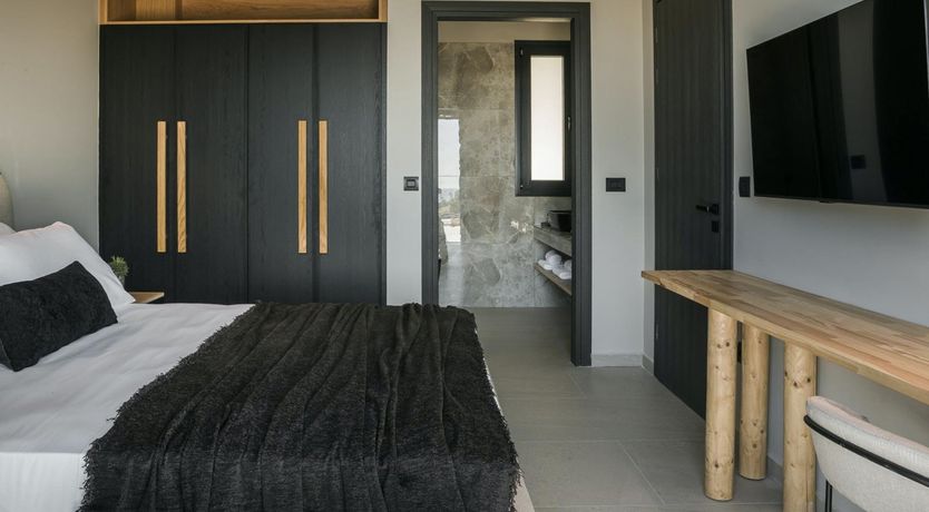 Photo of Grecian Sun