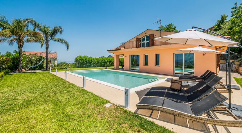 Photo of A Sea of Beauty