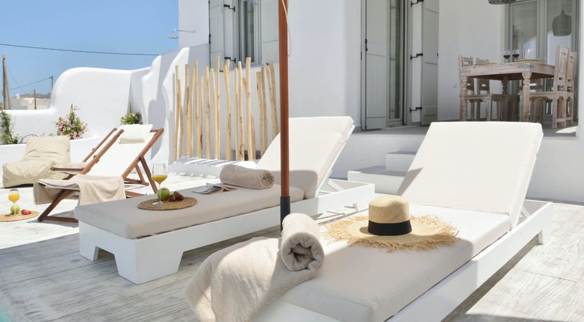 Photo of Grey & Coral