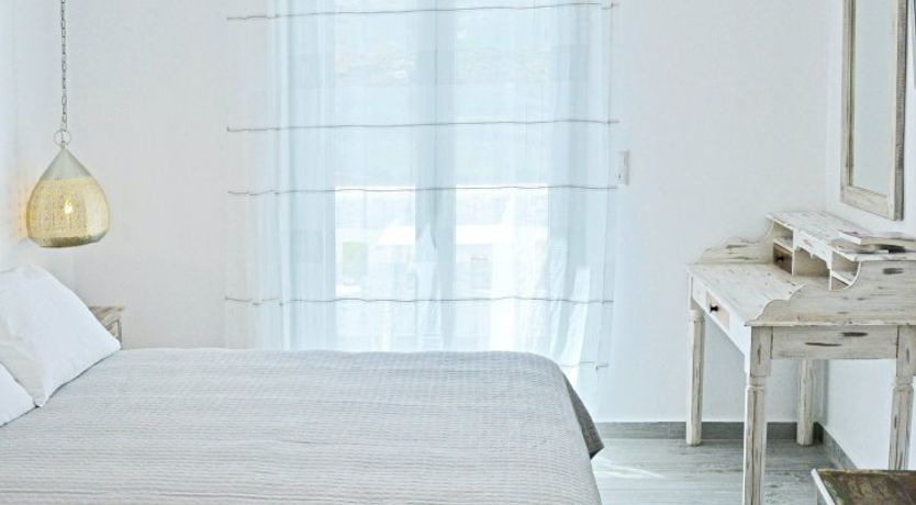 Photo of Grey & Coral