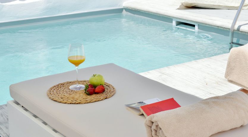 Photo of Grey & Coral