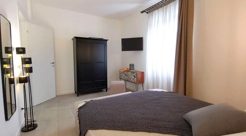 Photo of The Olive Blossom