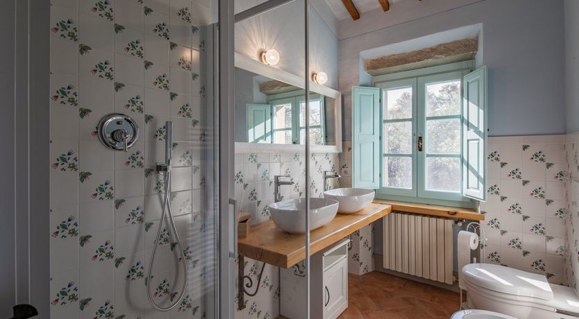 Photo of Fresh As a Vine