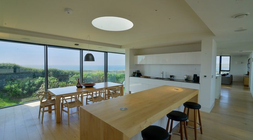 Photo of Clifftop Hideaway