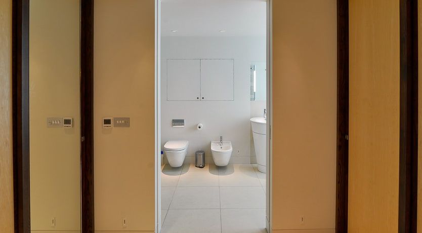 Photo of Clifftop Hideaway