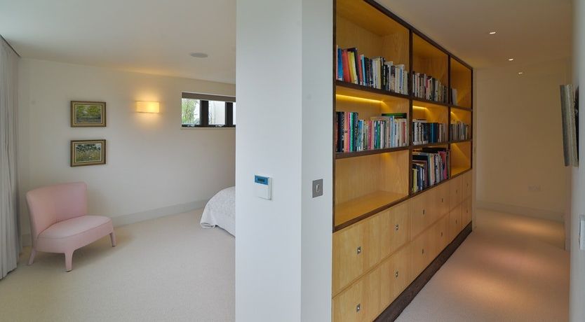 Photo of Clifftop Hideaway