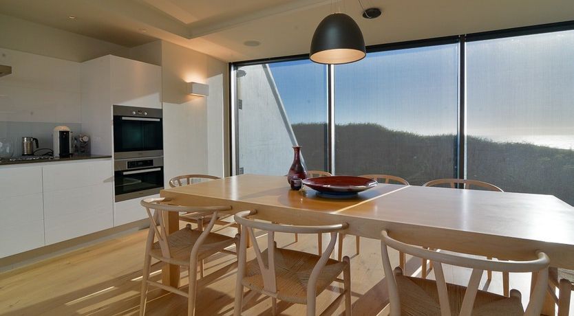 Photo of Clifftop Hideaway