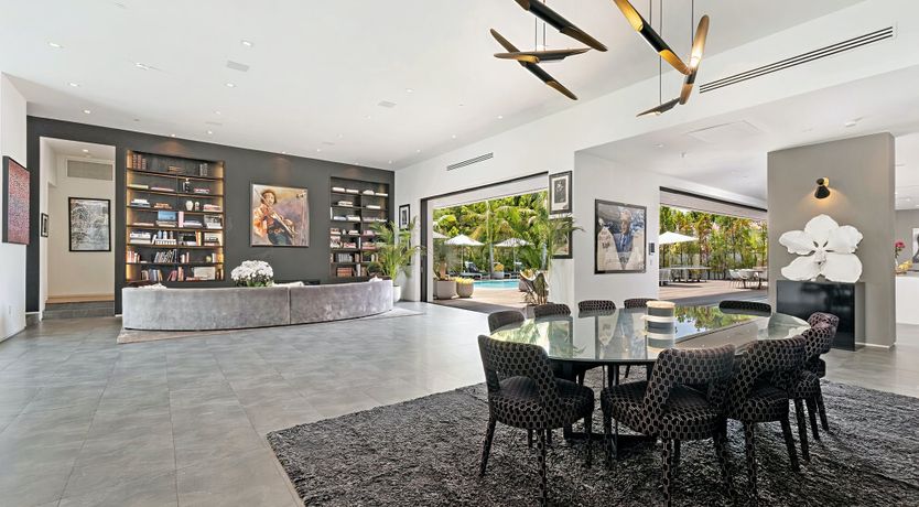 Photo of The Bluejeans