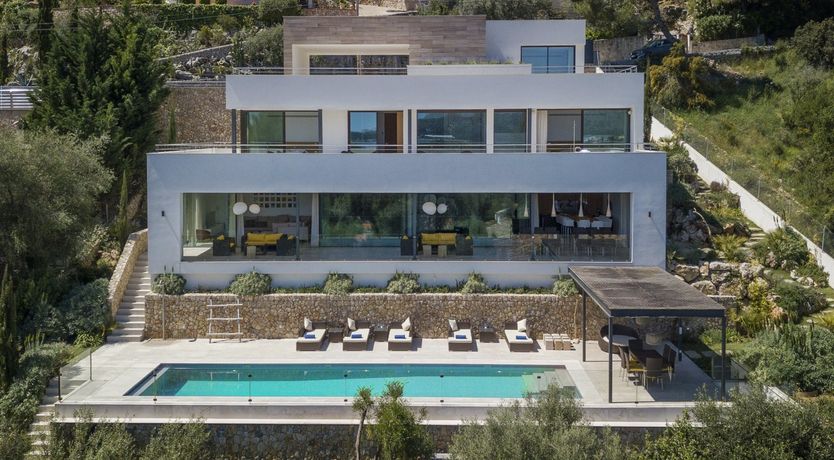 Photo of Dreaming by the Sea