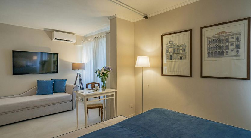 Photo of Golden Florals