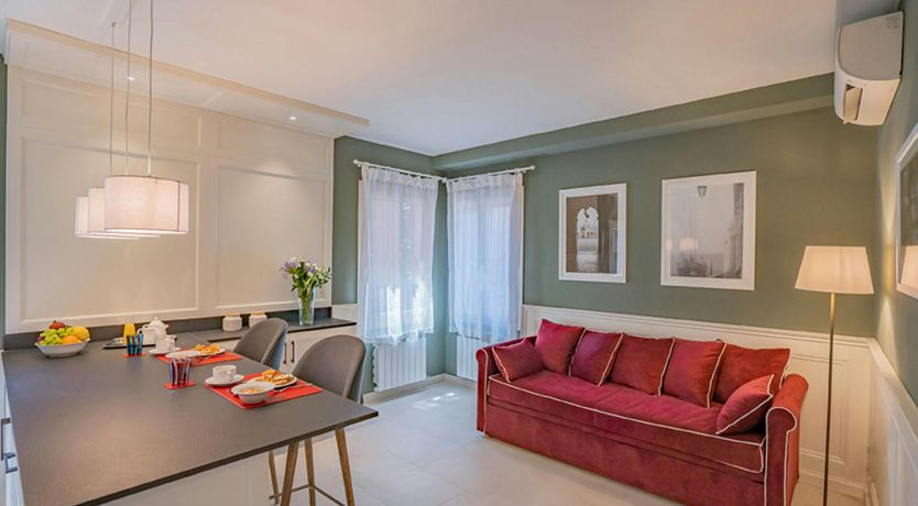 Photo of Golden Florals