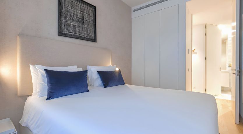 Photo of Modern Light