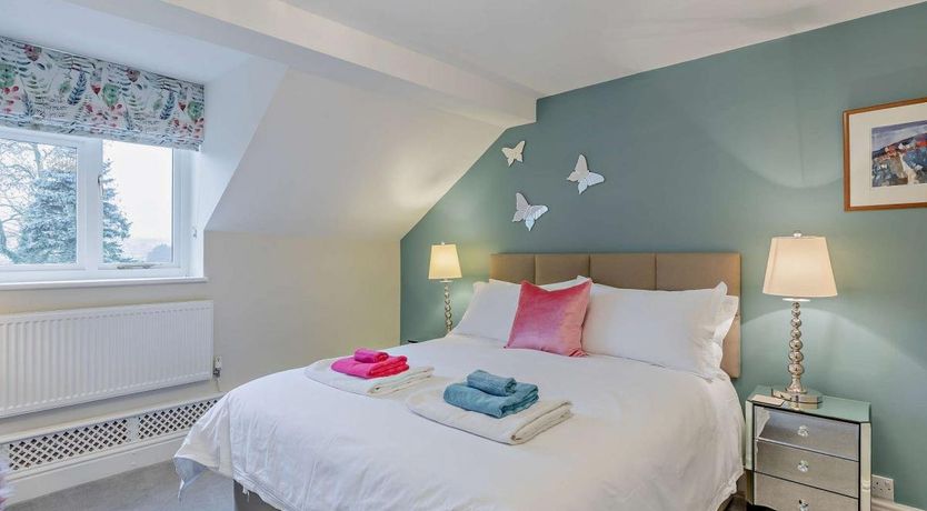 Photo of 2 Bed in Pencombe