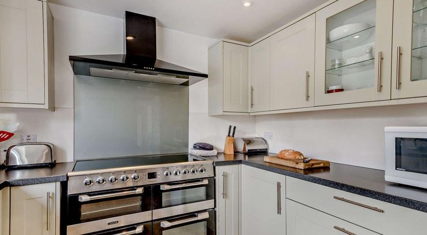 Photo of 1 Bed in Lechlade