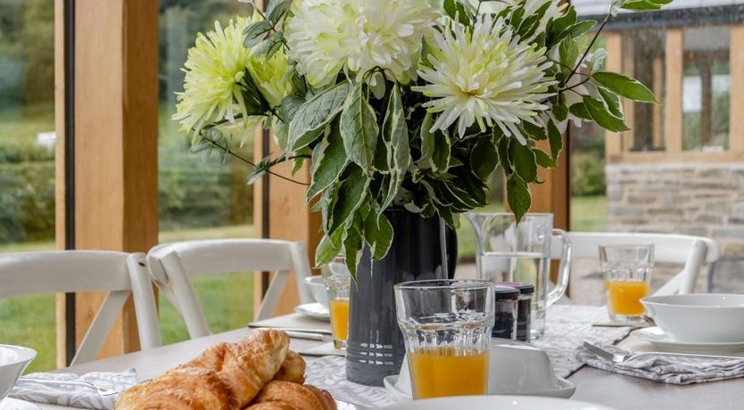 Photo of 4 Bed in Old Church Stoke