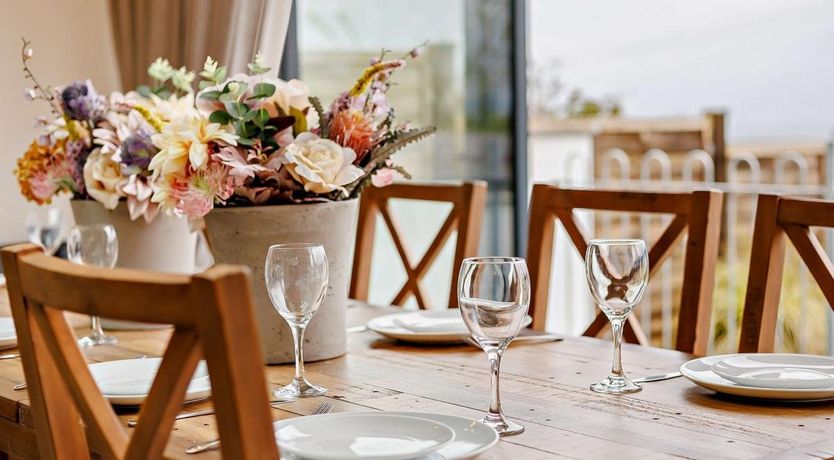 Photo of 5 Bed in Westward Ho