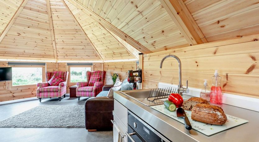 Photo of 1 Bed in Carnwath