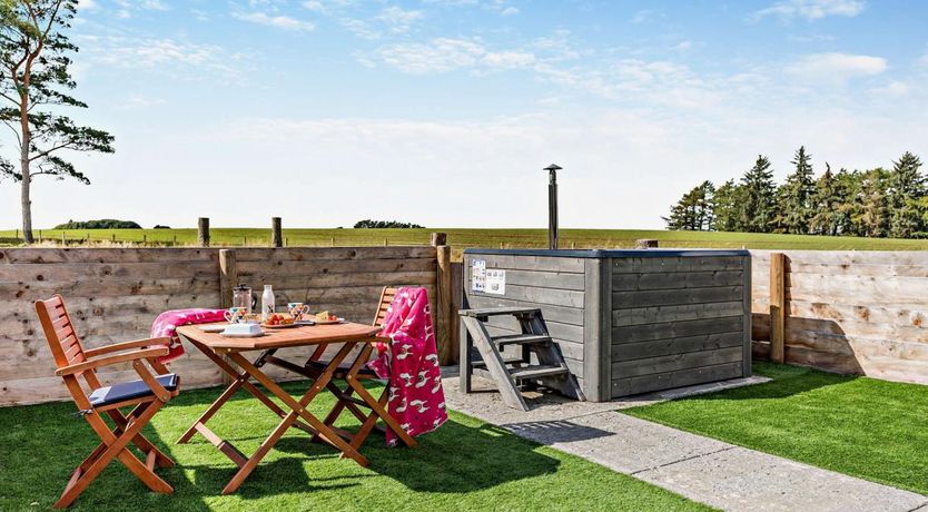 Photo of 1 Bed in Carnwath