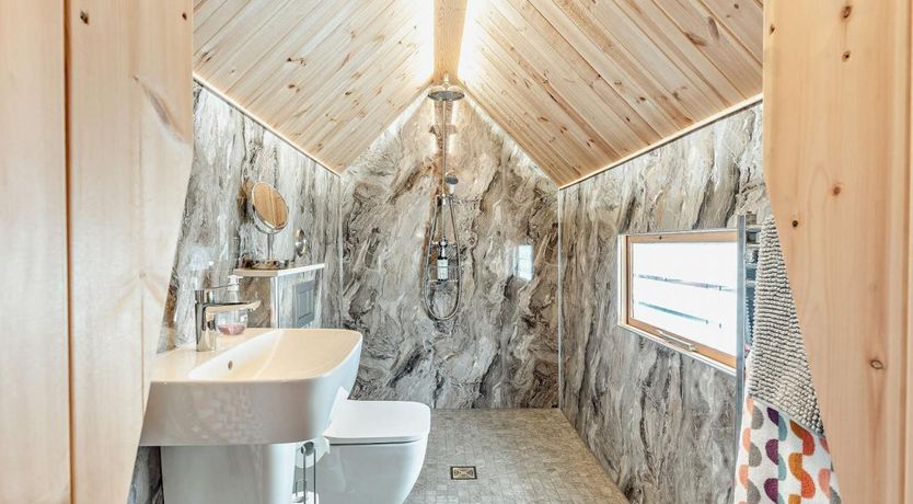 Photo of 1 Bed in Carnwath