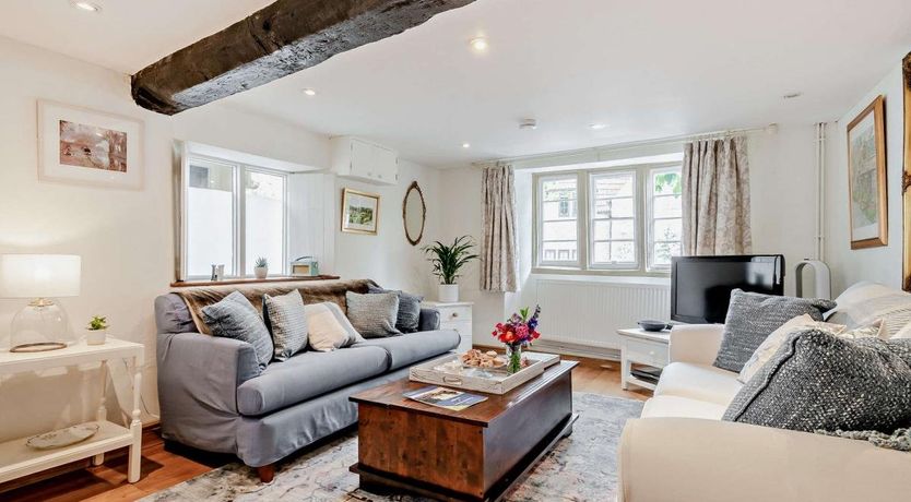 Photo of 1 Bed in Rode