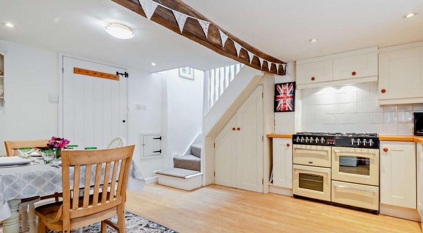 Photo of 1 Bed in Rode