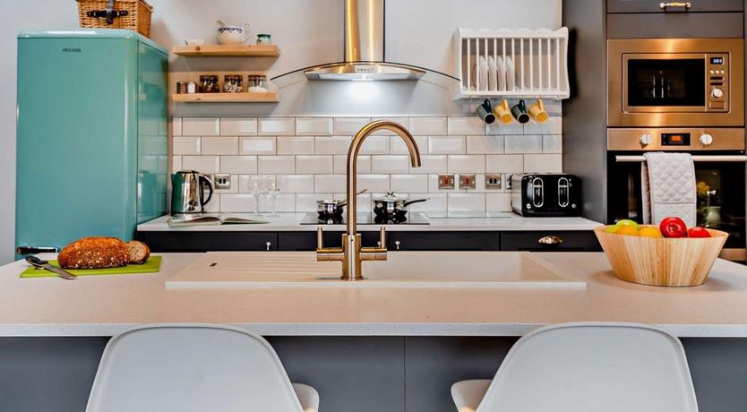 Photo of 2 Bed in Compton Bishop