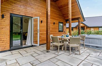 Log Cabin in South Wales Holiday Home