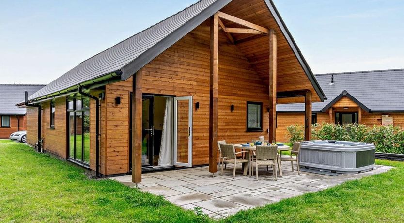 Photo of 3 Bed in Fairwood