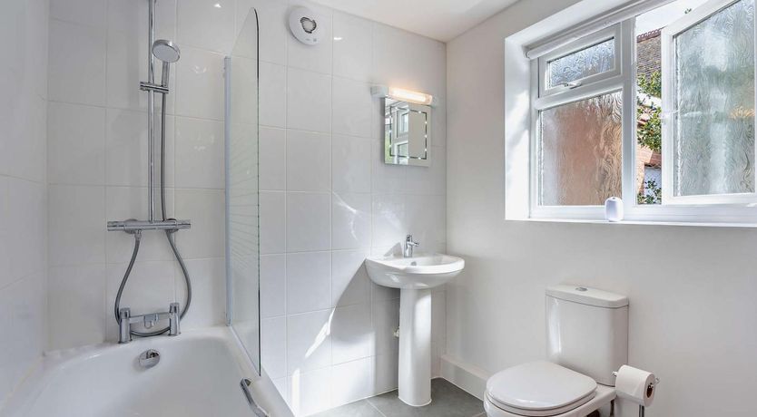 Photo of 2 Bed in Freshwater