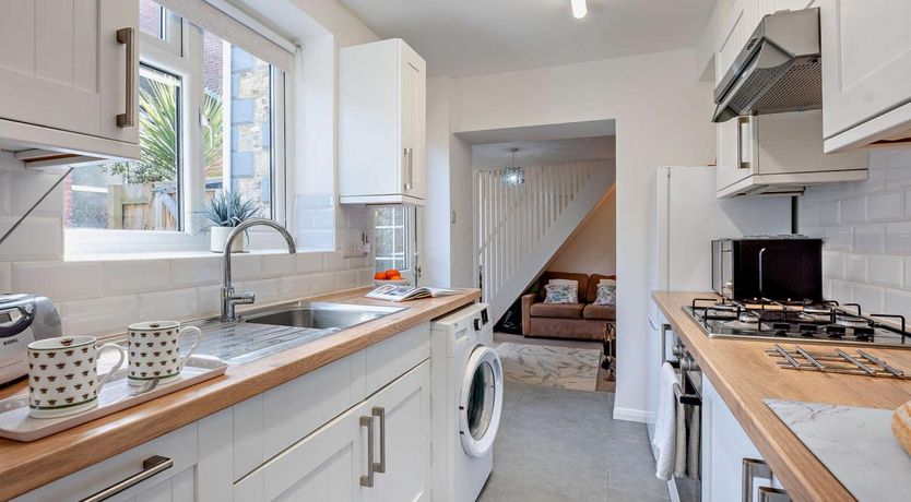 Photo of 2 Bed in Freshwater