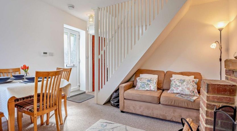 Photo of 2 Bed in Freshwater