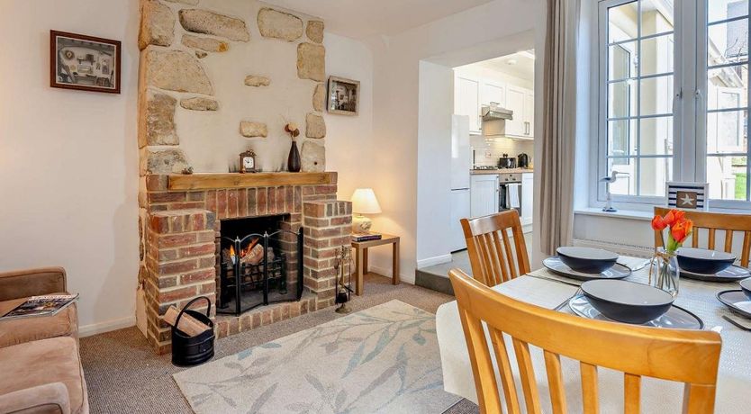 Photo of 2 Bed in Freshwater